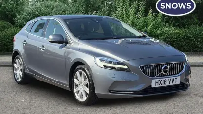 Used Volvo V40 Inscription 122 HP (89 kW) 2019 Hatchback