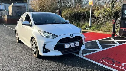 Used Toyota Yaris Hybrid Design 116 HP (85 kW) 2026 Hatchback