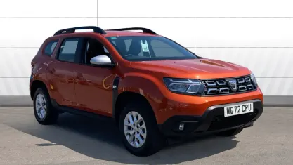 Used Dacia Duster Comfort 91 HP (66 kW) 2022 Orange SUV