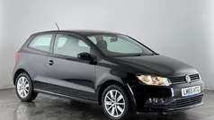 Black Used 2015 VW Polo SE Hatchback | £5,850 (Fair price)