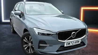 Used Volvo XC60 Core 250 HP (183 kW) 2024 SUV