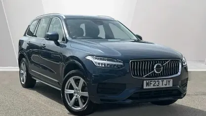 Used Volvo XC90 Core 250 HP (183 kW) 2025 SUV