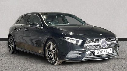 Begagnad Mercedes A200 AMG line 150 HK (110 kW) 2019 Svart Halvkombi