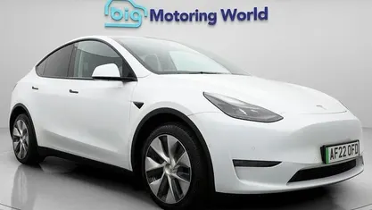Used Tesla Model Y Long Range AWD 286 kW (389 HP) 2025 SUV