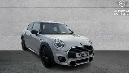 Used Mini Cooper Hatch 136 HP (100 kW) 2020 Silver Hatchback
