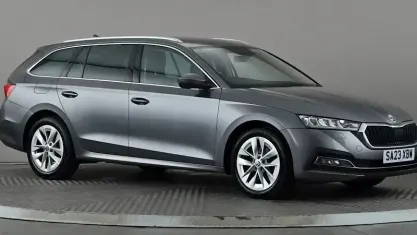 Used Skoda Octavia SE L 150 HP (110 kW) 2023 Grey Estate