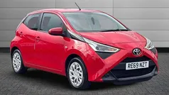 Red Used 2019 Toyota Aygo X-play Hatchback | £7,901 (Fair price)