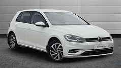 Pure white Used 2019 VW Golf VII Edition Hatchback | £16,950 (Fair price)