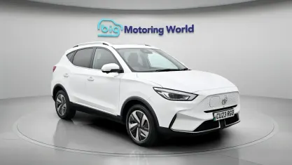 Used MG ZS Trophy 114 kW (156 HP) 2023 White SUV