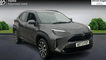 Used 2025 Toyota Yaris Hybrid Design Estate | £22,029 (Good price)