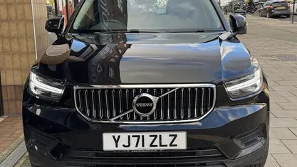 Used 2021 Volvo XC40 Inscription SUV | £23,495 (Fair price)