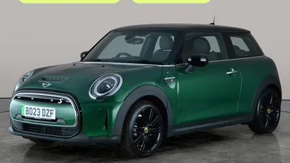 Used Mini Cooper Level 2 135 kW (184 HP) 2023 Hatchback