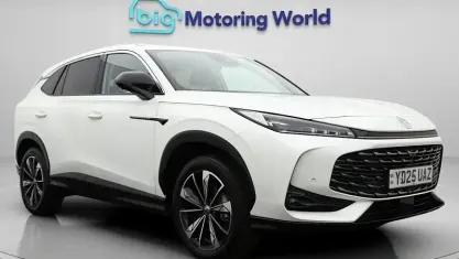 Used MG HS Trophy 170 HP (125 kW) 2025 White SUV