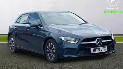 Used Mercedes A180 SE 136 HP (100 kW) 2021 Blue Hatchback