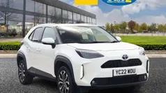 White Used 2022 Toyota Yaris Cross Design SUV | £19,490 (Good price)