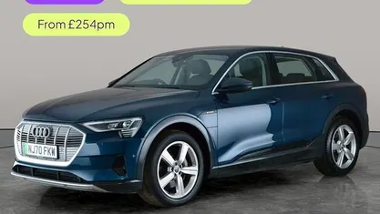 Used Audi e-tron Comfort 230 kW (313 HP) 2022 SUV