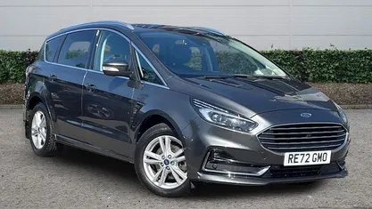 Used Ford S-MAX Titanium 190 HP (139 kW) 2022 MPV