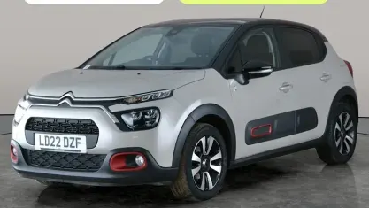 Used Citroën C3 PureTech 83 HP (61 kW) 2022 Beige Hatchback