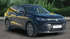 Black Used 2025 VW Tiguan Match SUV | £31,250 (Good price)
