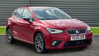 Używany Seat Ibiza XCELLENCE 116 KM (85 kW) 2025 Czerwony Hatchback