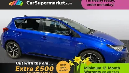 Used Toyota Auris Hybrid Design 136 HP (100 kW) 2018 Hatchback