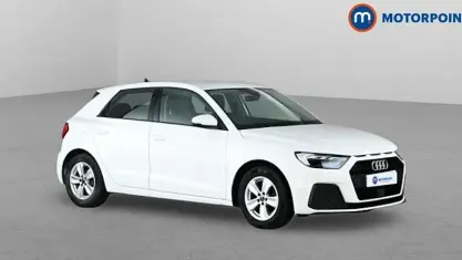 Used Audi A1 Sportback 95 HP (69 kW) 2022 White Hatchback