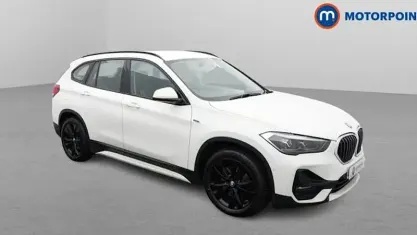 Begagnad BMW X1 Sport Line 220 HK (161 kW) 2022 Vit SUV