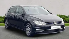 Used 2018 VW Golf VII SE Hatchback | £12,190 (Fair price)