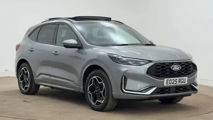 Used 2025 Ford Kuga ST-Line X SUV | £26,499 (Fair price)