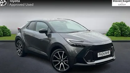 Used 2025 Toyota C-HR Sport SUV | £28,165 (Fair price)