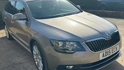 Used Skoda Superb Elegance 170 HP (125 kW) 2015 Beige Estate