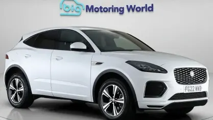 Usado Jaguar E-Pace R-Dynamic 163 HP (119 kW) 2022 SUV