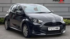 Black Used 2022 Toyota Yaris Hybrid Hatchback | £15,499 (Fair price)