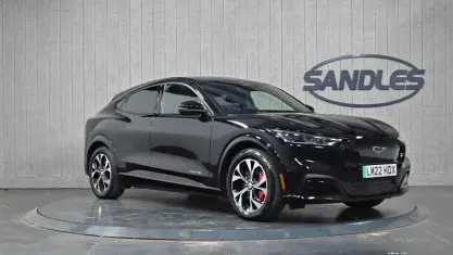 Used Ford Mustang Mach-E Standard Range 197 kW (269 HP) 2022 Black SUV