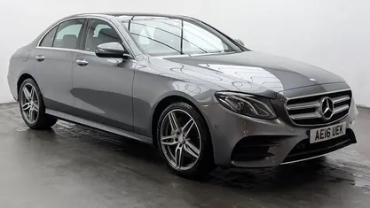 Used Mercedes E220 AMG Line Premium 194 HP (142 kW) 2019 Sedan