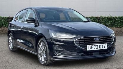 Second-hand Ford Focus Titanium 125 CP (91 kW) 2023 Negru Hatchback