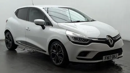 Used Renault Clio IV Dynamique 90 HP (66 kW) 2017 Hatchback