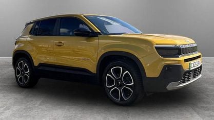 Begagnad Jeep Avenger Summit 114 kW (156 HK) 2024 SUV
