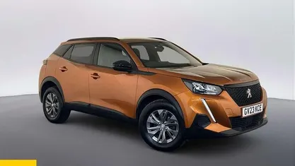 Begagnad Peugeot 2008 Active+ 101 HK (74 kW) 2023 SUV