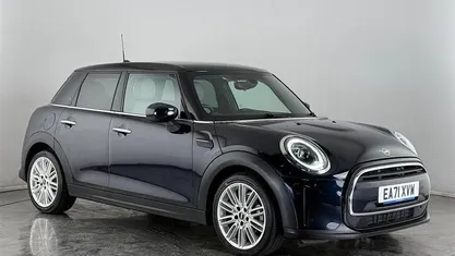 Used Mini Cooper Exclusive 136 HP (100 kW) 2021 Blue/black Hatchback