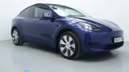 Usado Tesla Model Y RWD 254 kW (346 HP) 2024 Azul SUV