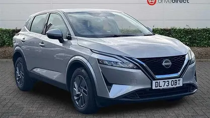 Used Nissan Qashqai Acenta Premium 158 HP (116 kW) 2023 Silver SUV