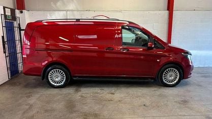 Gebraucht Mercedes Vito Premium 163 PS (119 kW) 2023 Van