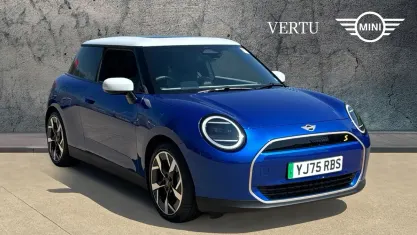 Used Mini Cooper Exclusive 160 kW (218 HP) 2026 Blazing blue Hatchback
