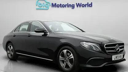 Usado Mercedes E200 SE 184 HP (135 kW) 2019 Sedan