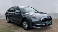Grey Used 2024 Skoda Octavia SE Technology Estate | £20,096 (Fair price)