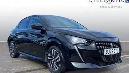 Used Peugeot 208 Allure Premium 102 HP (75 kW) 2022 Hatchback