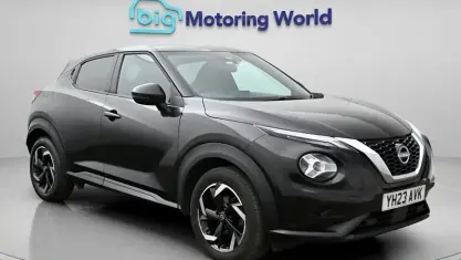 Używany Nissan Juke N-Connecta 114 KM (83 kW) 2023 Czarny SUV