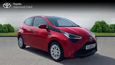 Chilli red Used 2019 Toyota Aygo X-play Hatchback | £7,920 (Fair price)