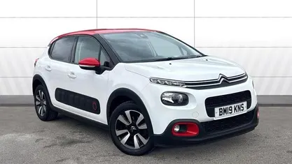 Used Citroën C3 Flair 110 HP (80 kW) 2019 White Hatchback